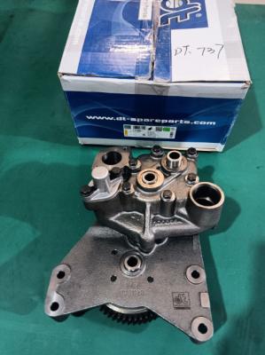 China Metallic VOLVO TWD1630G Engine Spare Parts-1556177 oil pump in Silver Genuine Metal Components MM433-19701 for sale