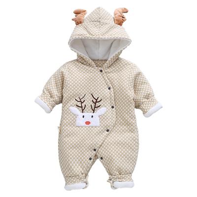 China Cute Winter Cartoon Baby Clothes Rompers Newborn Casual Baby Clothing Sets For Kids for sale