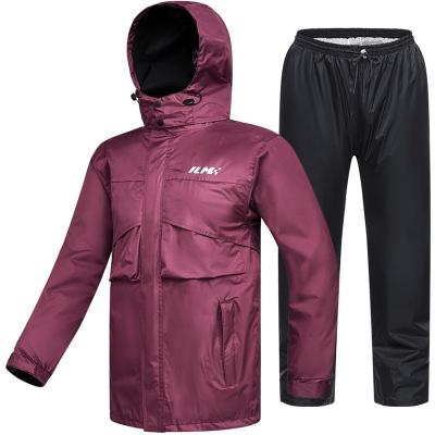 China Nano Fabric Motorcycle Rain Suit ILM Waterproof 6 Pockets Wear Resistant 2 Piece Set With Jacket And Pants Fits Women ILM-RS02 for sale