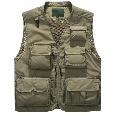 China Multi Customized Breathable Pocket Vest Men Slim Outdoor Vest Outdoor Sports Breathable Vest for sale