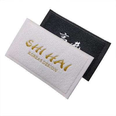 China Custom Made High Quality Best Price Clothing LOGO Tags Maker Collar Custom Washable for sale