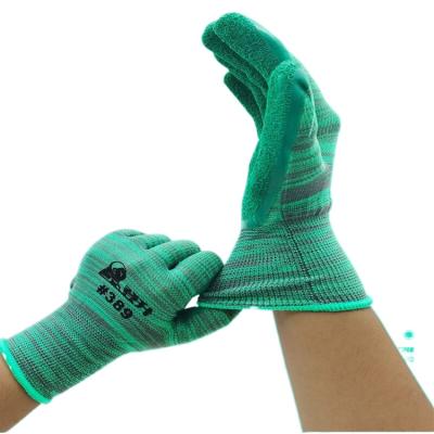 China Good Quality Anti-smash New Arrivals Wrinkle Glove Green Wear Resistant Gloves for sale