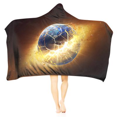 China Outer Anti-Wrinkle Earth Printing Wearable OEM Service Sherpa Envelope Coat Hooded Fleece Blankets for sale