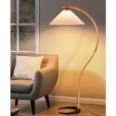 China Nordic Postmodern Pleated Nordic Floor Lamp Living Room Sofa Log Lamp Body Art Floor Lamp for sale