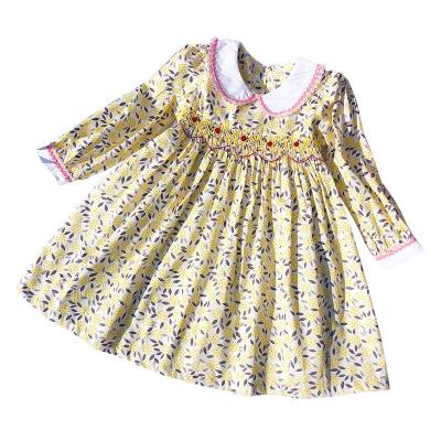 China Princess Casual Boutique Solid Breathable Elegant Kid Smocked Floral Green Dress For Toddler Girl 1-3 Years Old for sale