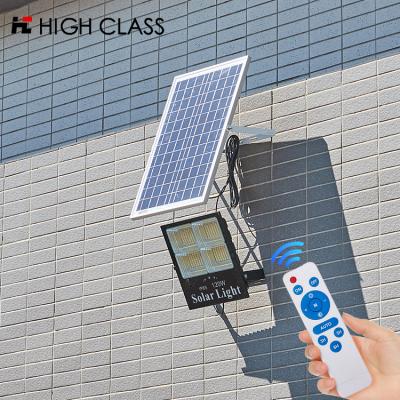 China High lumen CE ROHS road light IP65 25w 40w 60w 120w 200w remote control+ waterproof solar led floodlight for sale