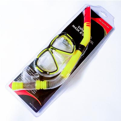 China 2021 Hot Selling High Quality Practical Glass Diving Mask Set New Products From Luxury Manufacturer for sale