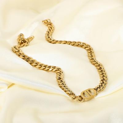 China CLASSIC Jewelry D Double Sided Letter Qufan Stainless Steel Miami Cuban Link Chain 6mm Width Pendant Necklace For Women for sale