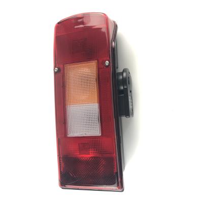 China Automobile Lamp Spare Parts for Volvo Trucks VO21652946 21761154 Tail Lamp R.H With Bulb fm fh 380 400Left Combination Rear light for truck for sale