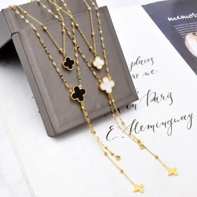 China Stainless Steel Jewelry Fashion Pendant Wedding Romantic Popular Double Shell Necklace Short Necklace for sale