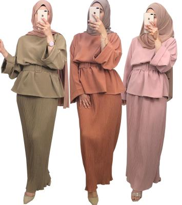 China Muslim Two Piece Arab Traditional Clothing Pleated Upper Long Sleeve Lace Up Fresh Fashion Middle East Dress Suit Skirt Suit for sale