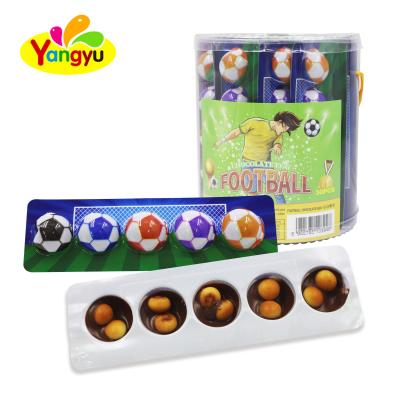 China 5 in 1 football sweet chocolate with cookie cartoon for sale