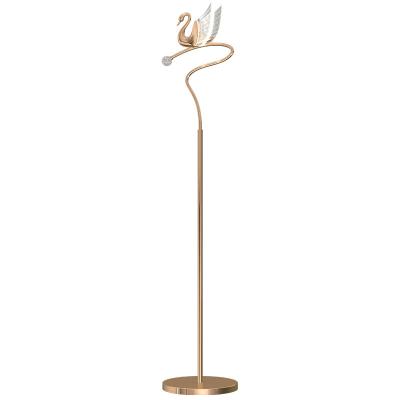 China Modern china supplier fashionable high quality gold chrome plated led swan shape hotel floor lamp for sale