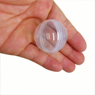 China Transparent Eggshell United Time Limited Free Samples 32mm Transparent Surprise Empty Plastic Egg Capsule For Vending Machine for sale