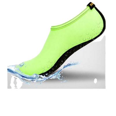 China AJ1817 Custom Breathable Waterproof Neoprene Sand Beach Swimming Socks Snorkeling Shoes for sale