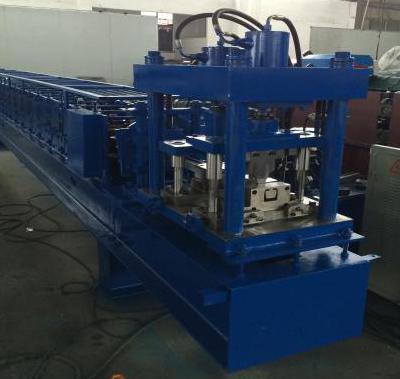 China Manual Decoiler Shutter Roll Forming Machine 40GP Container , Cold Roll Forming Machine for sale