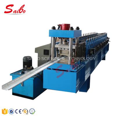 中国 GI Plc Controlled Customized Roll Forming Machine With Hrc58-62 Roller Hardness 販売のため