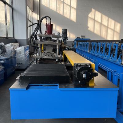 China Good Quality 1.2MM Shutter Roll Forming Machine For Steel for sale