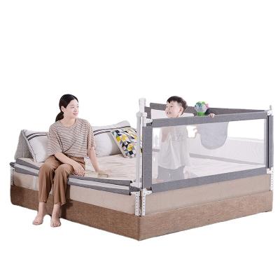 China Eco-Friendly Height Adjustable Safety Bed Rail Baby Safe Prevent Baby Fall Crib Fence Bed Guardrail for sale