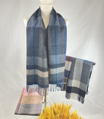 China Wool Direct Manufactures New Design Winter 2021 Simple Plaid Scarf For Women for sale