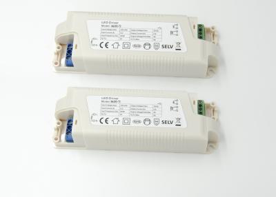 China 220 - 240V AC 15W Triac Dimmable Led Driver 550mA , Dimming From 10% to 100% for sale