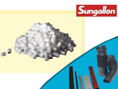 China Extrusion Molding TPV Rubber Granules For Car Dust Cover High Flexibility for sale