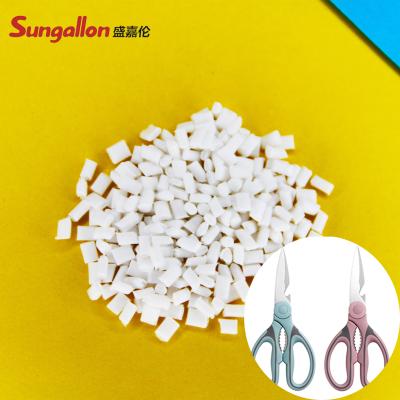 China Modified PP Reprocessed Granules 70D Lightweight For Plastic Handle for sale