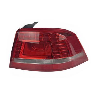 China PC+ABS PC+ABS Car Lighting System Tail Lights 561945095H/096H Led Rear Lamp For VW Passat 2012-2016 Tail Lights for sale