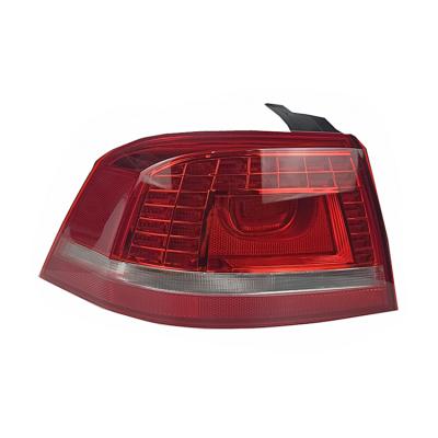 China PC+ABS PC+ABS OEM 561945095H/096H taillights led rear lamp OEM FOR VW Passat 2012-2016 for sale