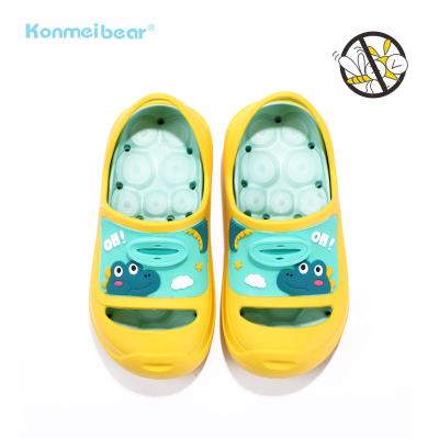 China 2022 Hot Selling Anti-mosquito Beach Waterproof Dinosaur Cartoon Lightweight Soft Girls EVA Sandals For Kids for sale