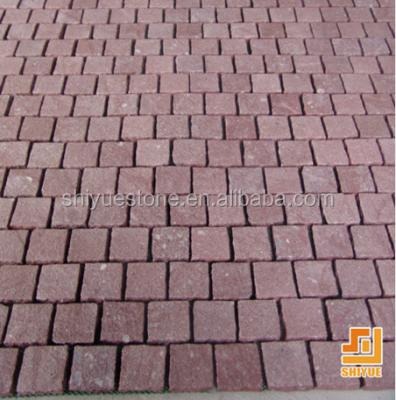 China Uaually Outside Paving G699 Red Granite Cobblestone For Paving for sale