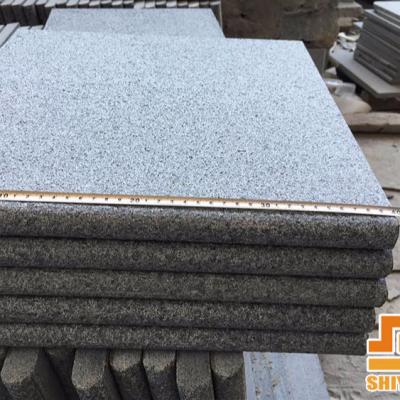 China Cheap Price Polished Granite Swimming Pool Border Bullnose Coping Tile for sale