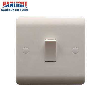 China Standard White House / Office / Hospital / School / Hotel Bakelite 10A BS UK 1 Gang 2 Way Wall Switch for sale