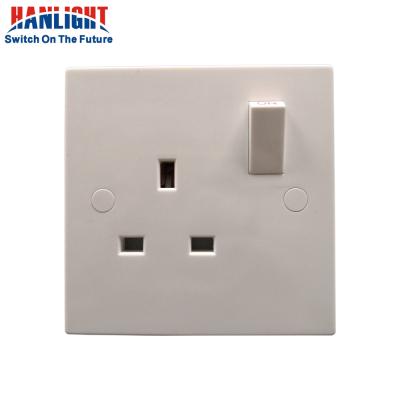 China Residential Standard Strip 13A 1 3 Pin Single Pole Switch Socket / BS General Purpose for sale