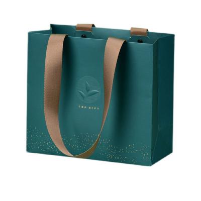 China Handmade Custom Order Luxury Matte Paper Shopping Bag for Customized Retail Packaging for sale