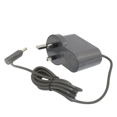 China UniversalÂ   UK Plug Battery Charger Adapter V6 V8 21.6V Vacuum Battery Charger For Dyson for sale