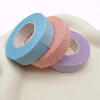 China Eyelash Extensions Eyelash Tape Adhesive Lash Tapes Cloth For Eyelash Extension Logo Micro Foam Hot Silicone Private Gel Lash Tape for sale