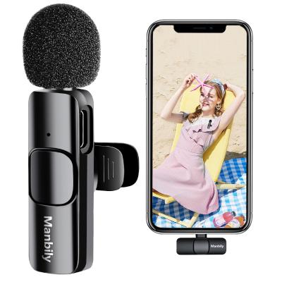 China Portable Audio Video Recording Mic For IPhone Live Broadcast Gaming Microphone New Wireless Lavalier Microphone Lavalier Microphone for sale