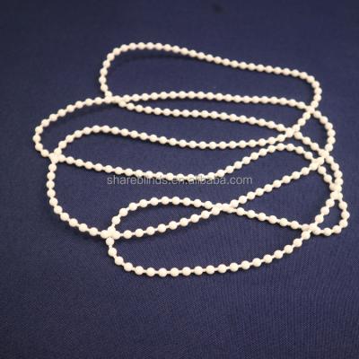 China Blind the White Cycle POM Plastic Bead Ball Blinds Endless Chain for sale