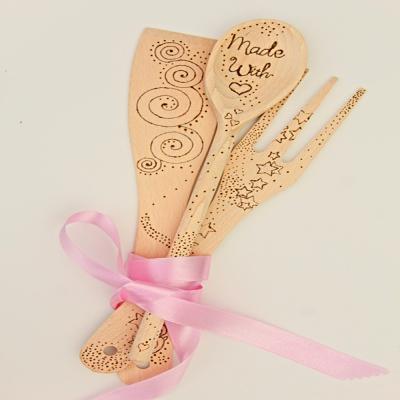 China Decor Personalized Rustic Wooden Wedding Spoon Spatula Eco-Friendly Decor Gifts For Guests for sale