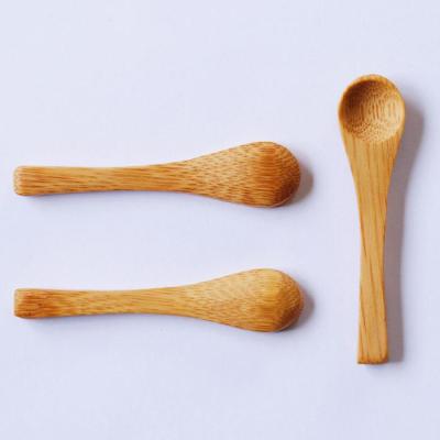 China Custom Promotion Eco - Friendly Face Round Bamboo Wooden Cosmetic Cream Spoons for sale