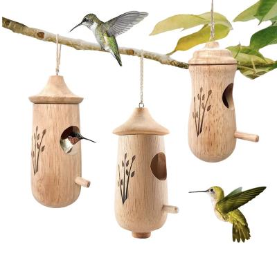 China 2022 Rise Bird Swing Cottage Decor Garden Sparrow Swallow RTS Hummingbird Wood Hummingbird House Windproof House For Outdoor for sale