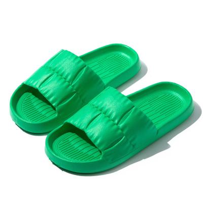 China Cushioning Women Cloud Slippers Summer Beach Thick Platform Slipper Sandals Women Korean Eva Slippers for Home Flip Flops for sale