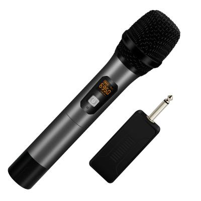 China Dynamic Wireless UHF Handheld Microphone Mic Cordless 6.5mm Handheld Microphone Karoke For Singing Conference Speech Handheld Microphone for sale