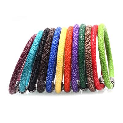 China Colorful Braided Design Leather Fashion Jewelry Bracelet Colorful Stingray Skin Genuine Leather Bracelets For Couples Gifts for sale