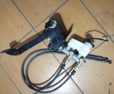 China electric vehicle brake pedal&master cylinder&oil cup assembly. Electric vehicle for sale