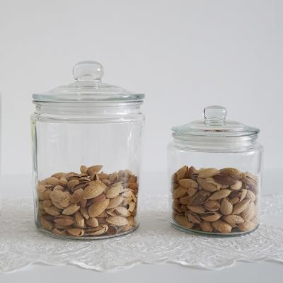 China Wholesale Kitchen Airtight Large Capacity 0.5/1/1.5 Gallon Glass Jars With Lid For Food Cookie Storage for sale