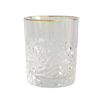 China New Classic/Postmodern Transparent Borosilicate Whiskey Glass Mug with Gold Rim and Hammer Pattern for sale