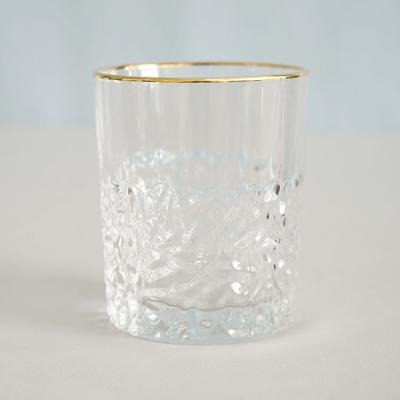 China Gold 10oz Rim Whiskey Rocks Glass Tumbler Durable Lead Free Hammer Pattern Wholesale for sale