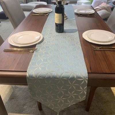 China High Quality Reusable Damask Table Runner Tassel Jacquard Table Runner Dining Decoration Table Runner for sale